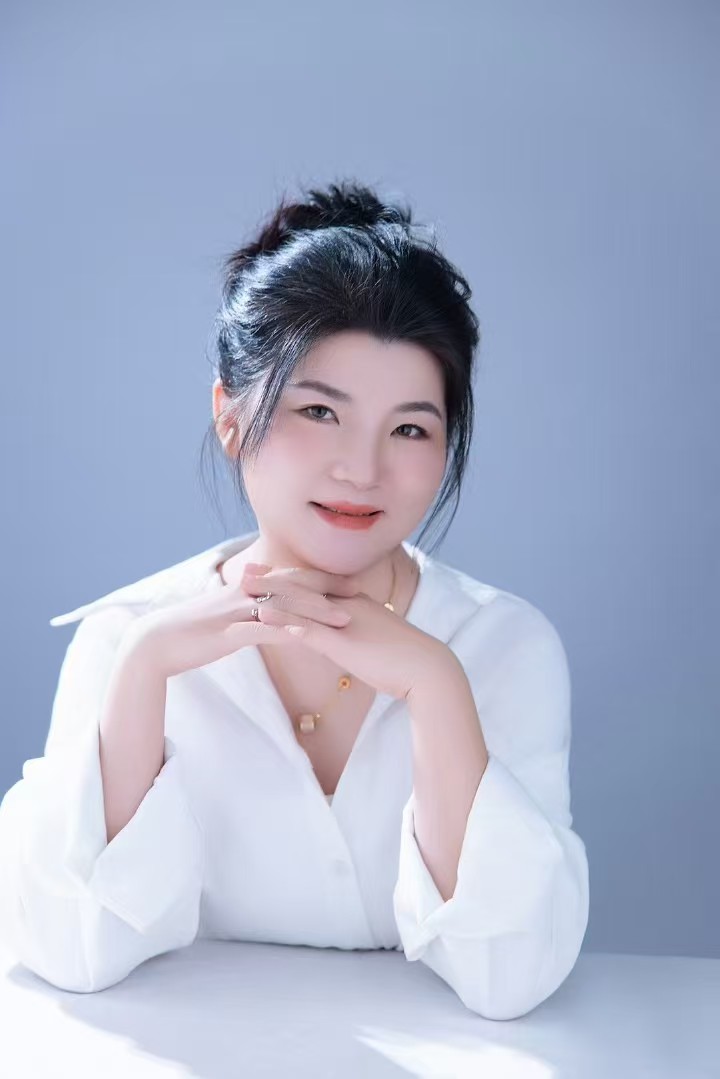 刘晓丽